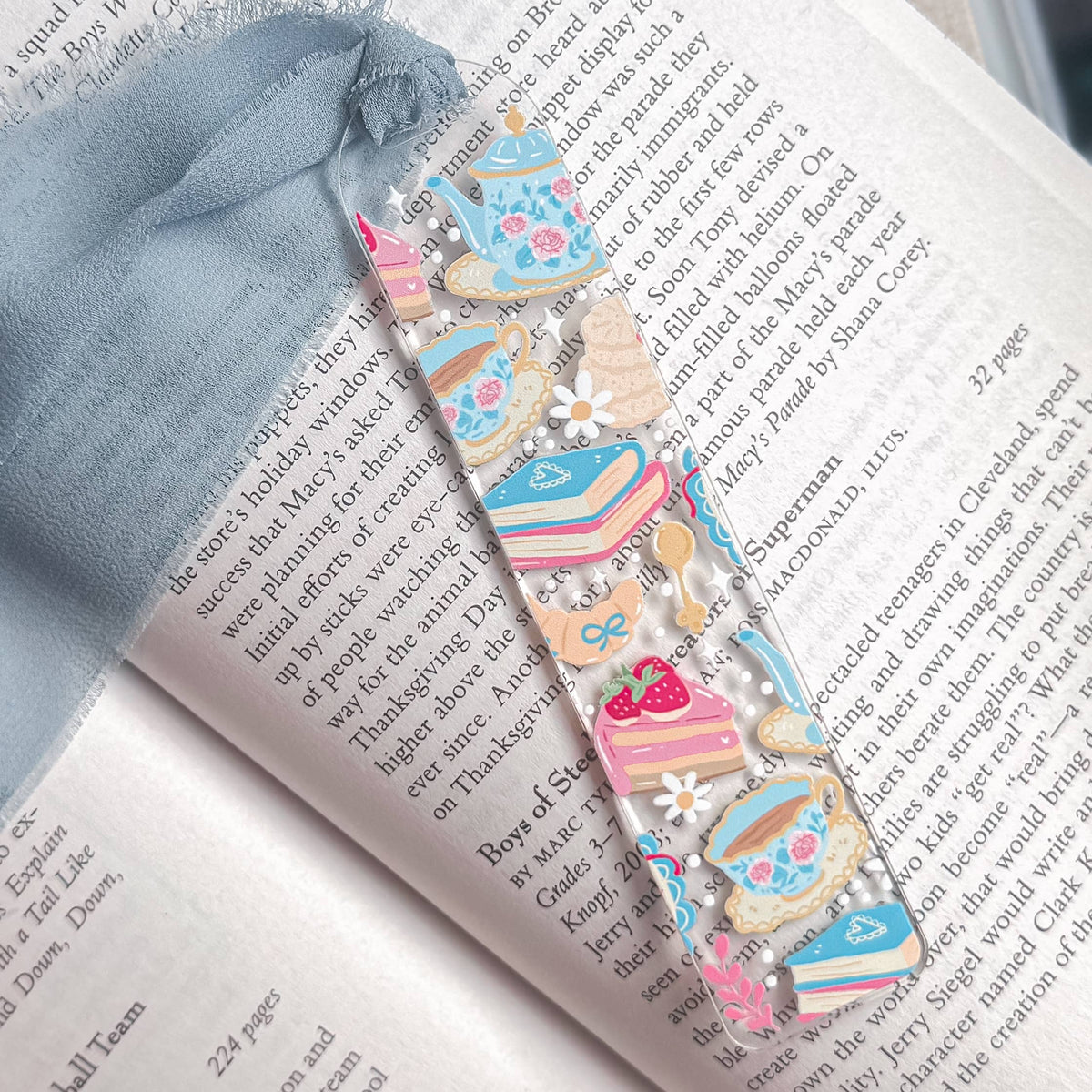 Spring Acrylic Bookmark – Bookish Soft Girl Valentine Gift