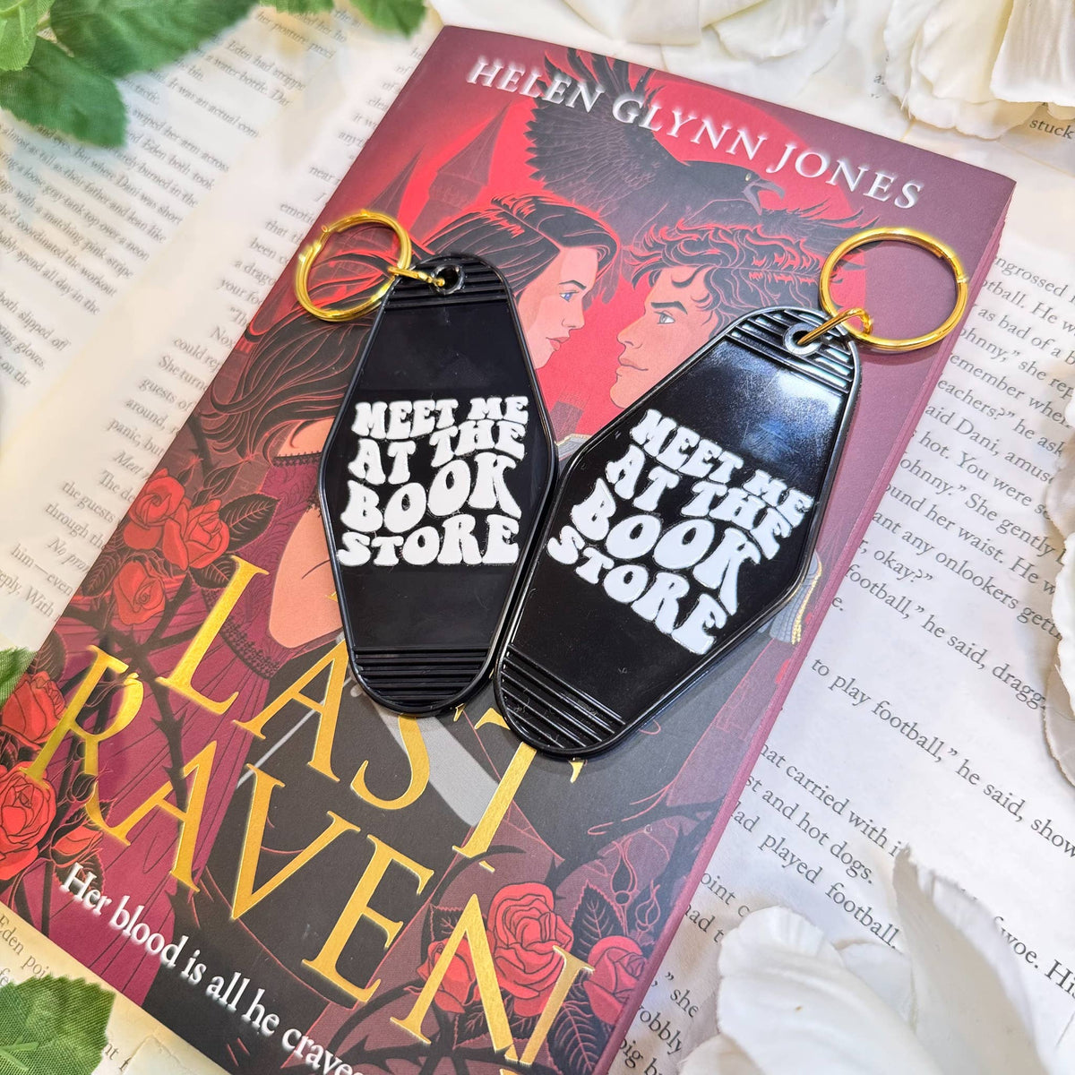 The Swoon Room - Meet Me At the Bookstore Motel Keychain