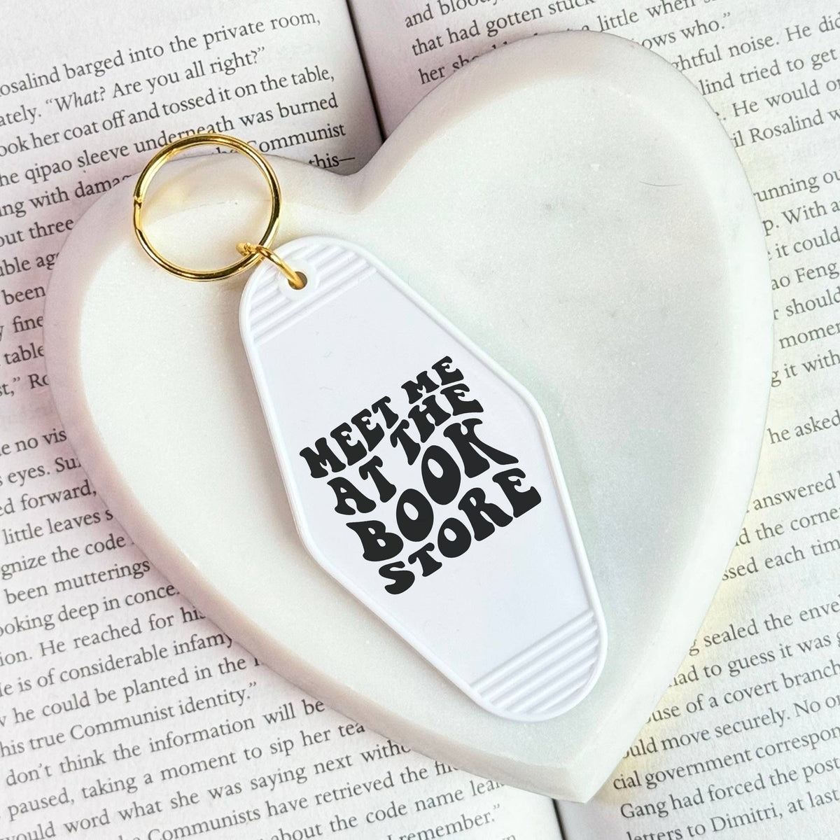 The Swoon Room - Meet Me At the Bookstore Motel Keychain