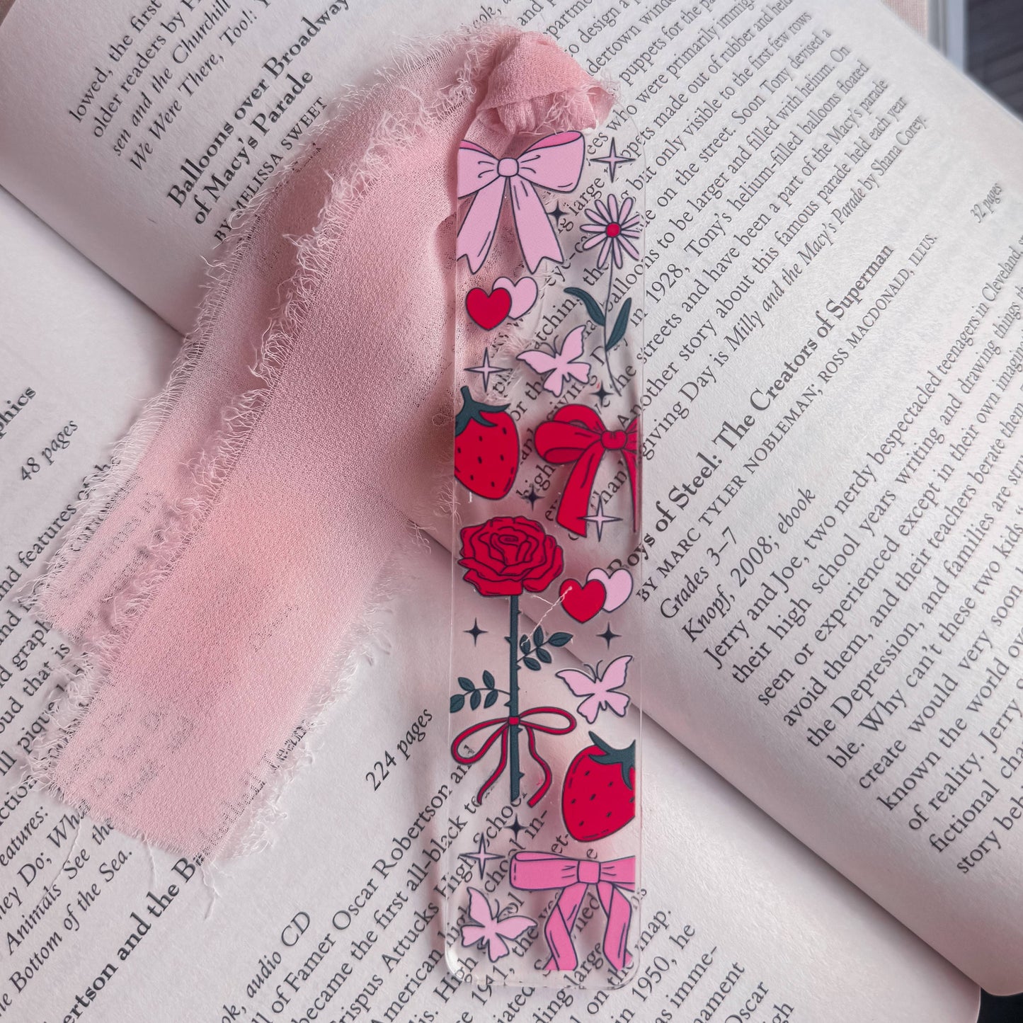 Bow Acrylic Bookmark – Bookish Soft Girl Valentine Gift