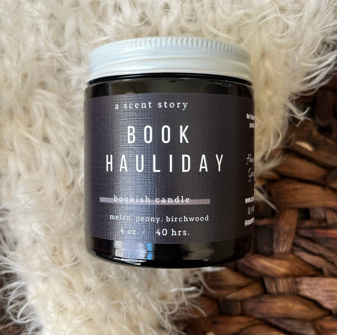 A Scent Story Candle Co - Book Hauliday - Bookish Candle | Book Themed Candle