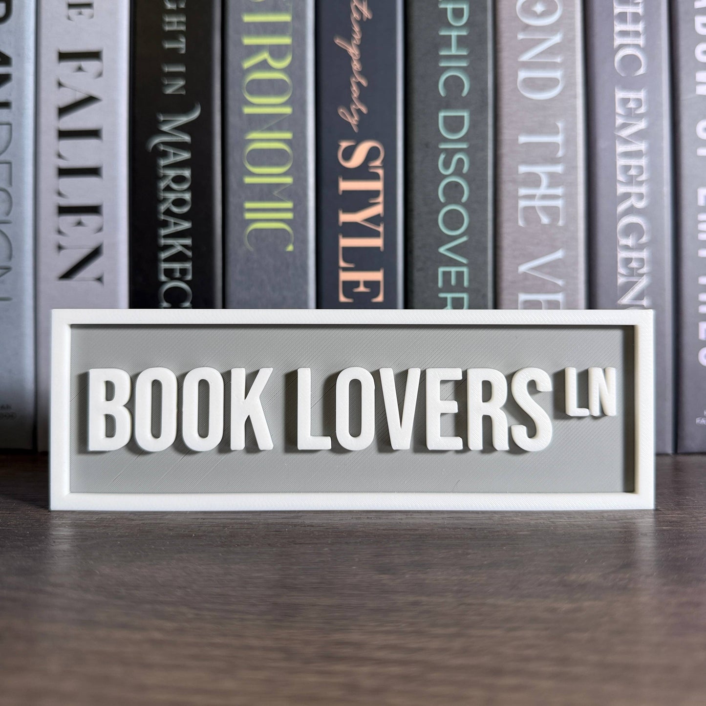 Book Lovers Street Sign | Bookshelf Decor